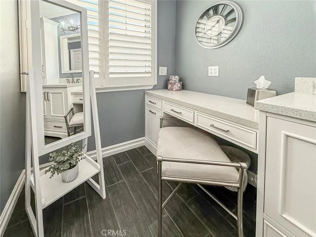 984 Oakmont Court, Simi Valley, CA 93065