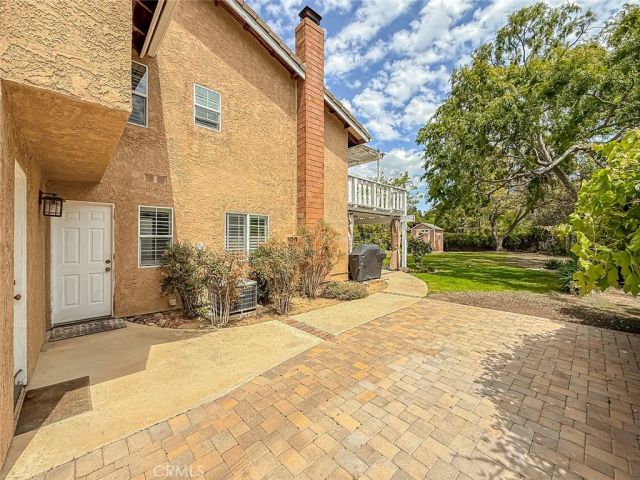 984 Oakmont Court, Simi Valley, CA 93065