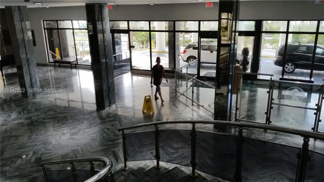 5401 Collins Ave 311, Miami Beach, FL 33140