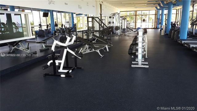 5401 Collins Ave 311, Miami Beach, FL 33140