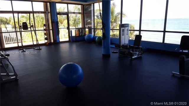 5401 Collins Ave 311, Miami Beach, FL 33140