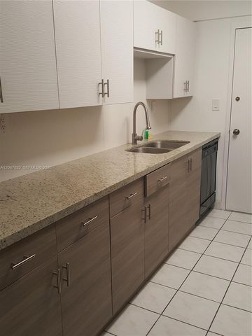 5401 Collins Ave 311, Miami Beach, FL 33140