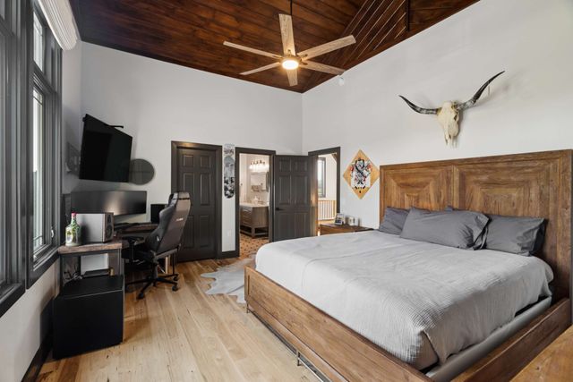 500 Coop Rd, Bell Buckle, TN 37020