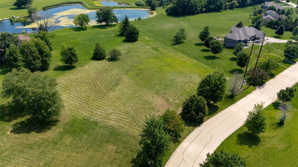 Lot 8 Timberlake Run SE, Cedar Rapids, IA 52403