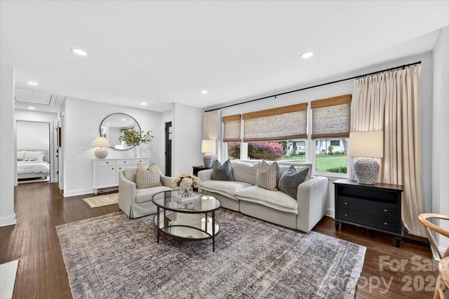 1226 Mockingbird Lane, Charlotte, NC 28209