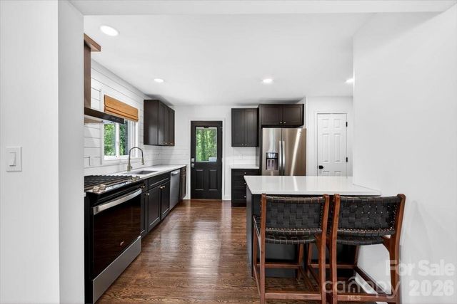 1226 Mockingbird Lane, Charlotte, NC 28209