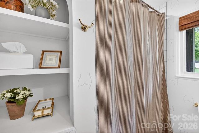 1226 Mockingbird Lane, Charlotte, NC 28209