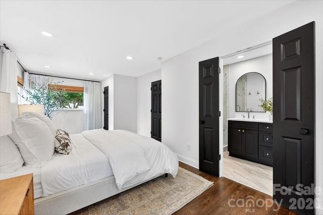 1226 Mockingbird Lane, Charlotte, NC 28209