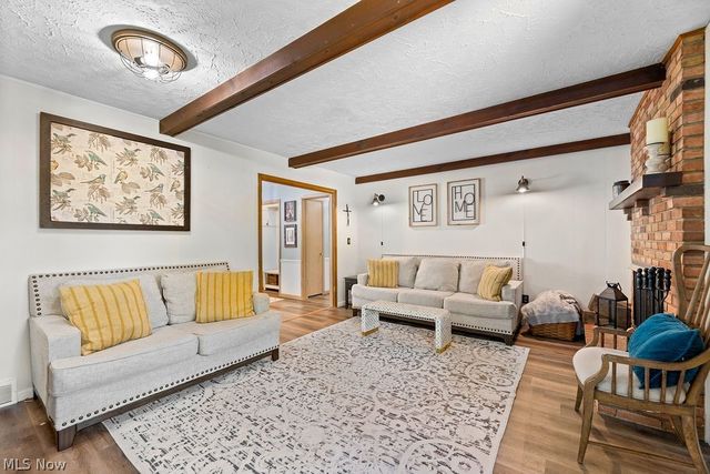 1133 Romayne Drive, Akron, OH 44313