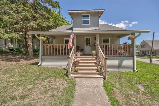 512 E Lexington Street, Richmond, MO 64085