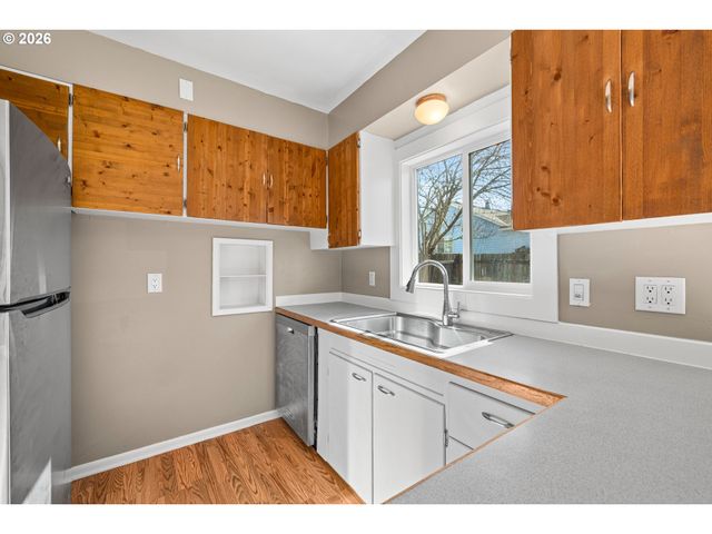 6160 Se Frances St, Hillsboro, OR 97123