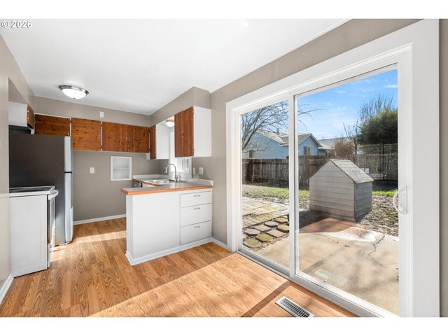 6160 Se Frances St, Hillsboro, OR 97123