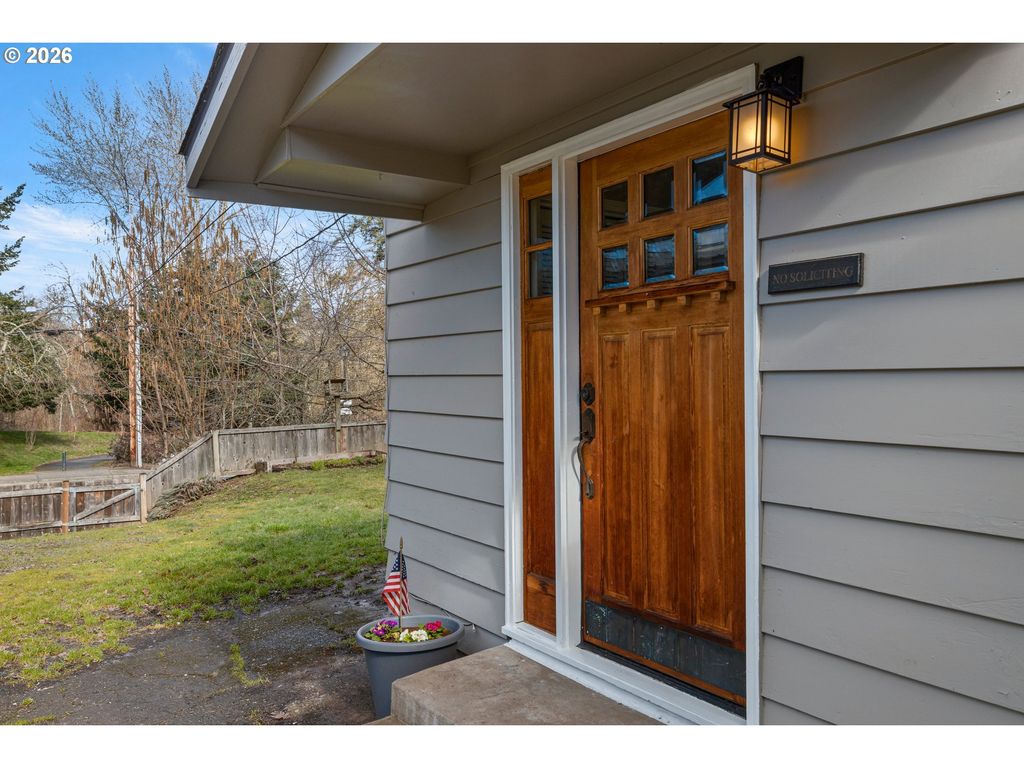 6160 Se Frances St, Hillsboro, OR 97123