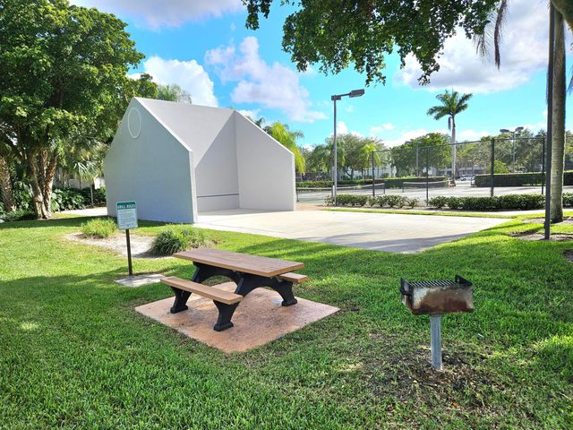 651 Lyons Road 10107, Coconut Creek, FL 33063