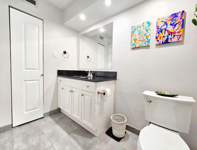 651 Lyons Road 10107, Coconut Creek, FL 33063