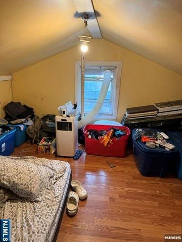 872 Lyons Avenue, Irvington, NJ 07111