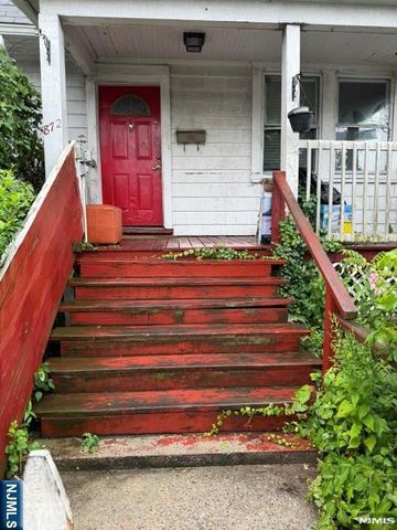 872 Lyons Avenue, Irvington, NJ 07111