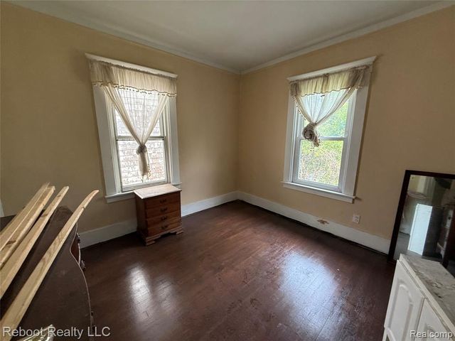 5230 Maplewood Street, Detroit, MI 48204