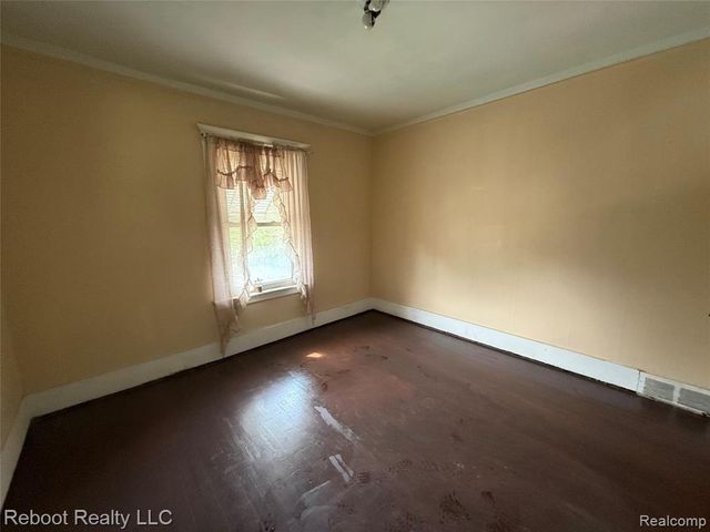 5230 Maplewood Street, Detroit, MI 48204
