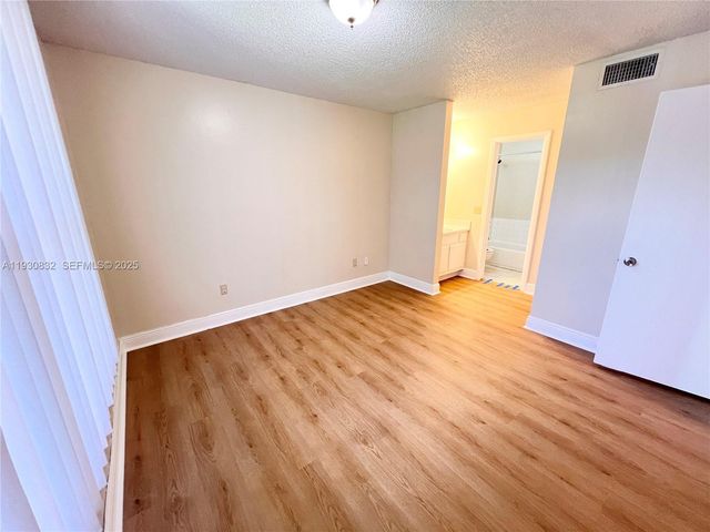 4581 W Mcnab Rd 22, Pompano Beach, FL 33069