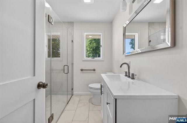 101 Sheldon Street, Wyckoff, NJ 07481