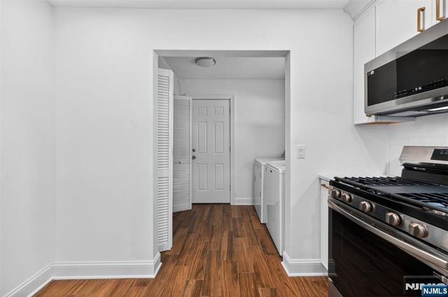 101 Sheldon Street, Wyckoff, NJ 07481