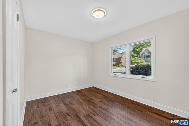 101 Sheldon Street, Wyckoff, NJ 07481