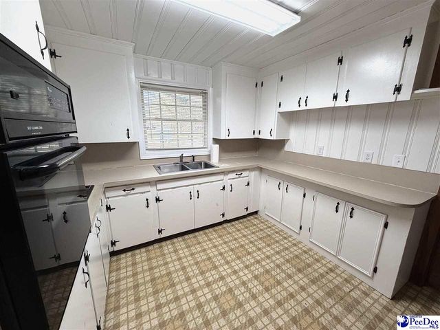 764 1st Oxtown Road, Scranton, SC 29591