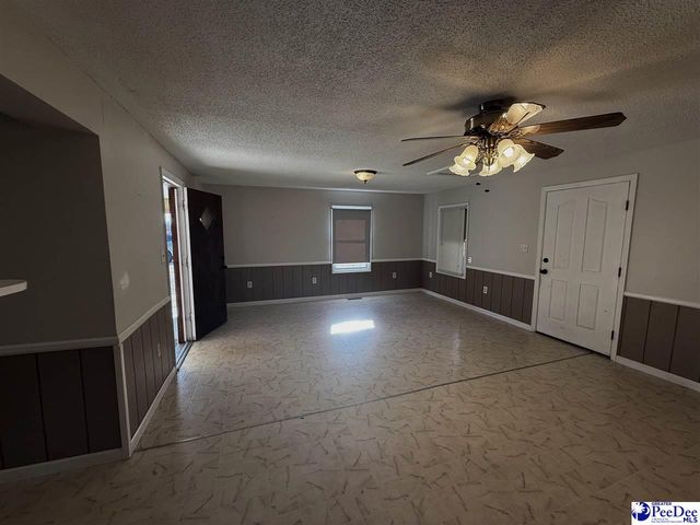 764 1st Oxtown Road, Scranton, SC 29591