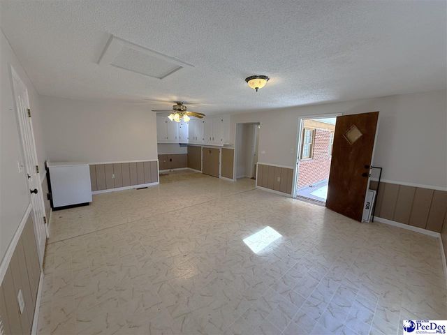 764 1st Oxtown Road, Scranton, SC 29591