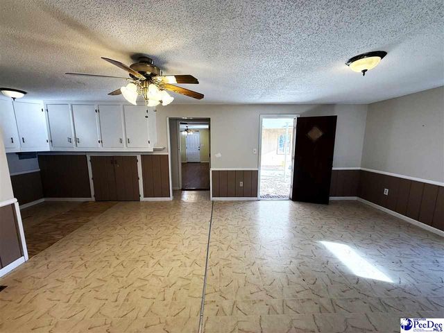 764 1st Oxtown Road, Scranton, SC 29591