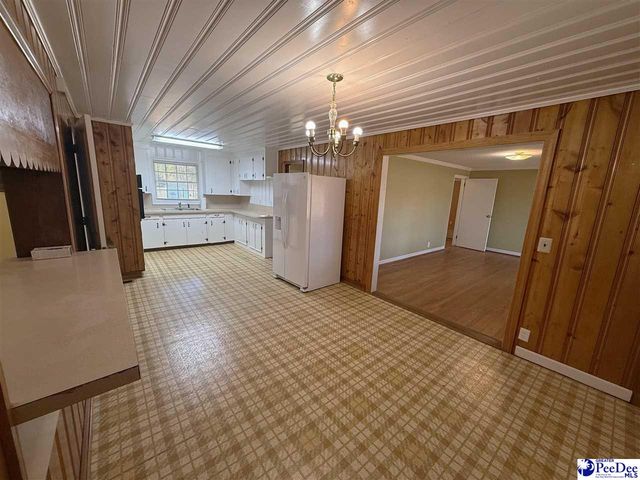 764 1st Oxtown Road, Scranton, SC 29591