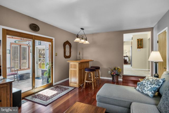 446 PROSPECT AVE, West Berlin, NJ 08091