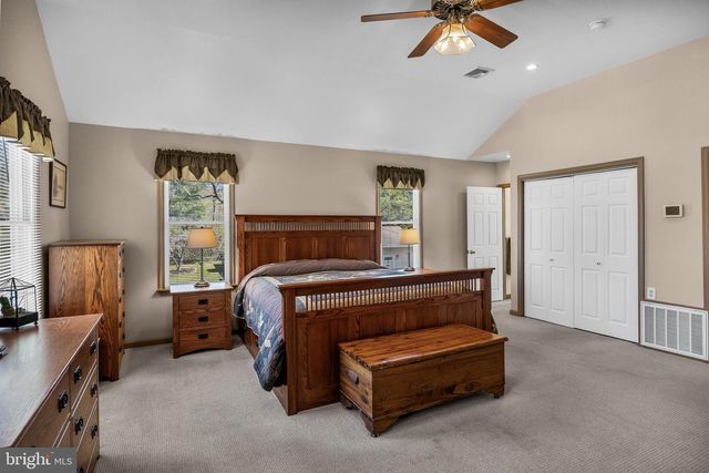 446 PROSPECT AVE, West Berlin, NJ 08091