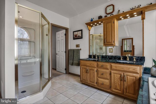 446 PROSPECT AVE, West Berlin, NJ 08091