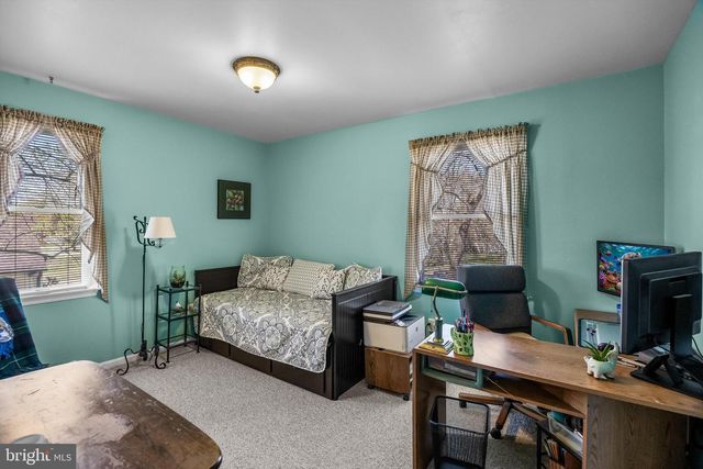 446 PROSPECT AVE, West Berlin, NJ 08091