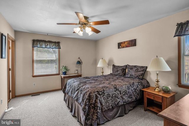 446 PROSPECT AVE, West Berlin, NJ 08091