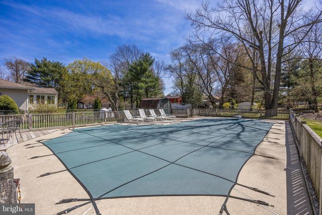 446 PROSPECT AVE, West Berlin, NJ 08091