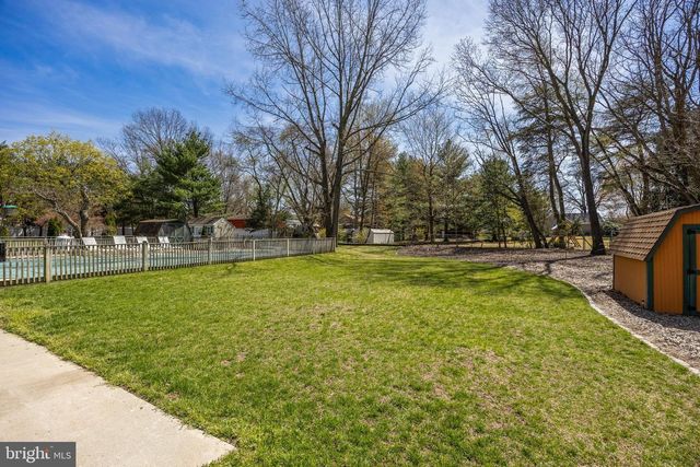 446 PROSPECT AVE, West Berlin, NJ 08091