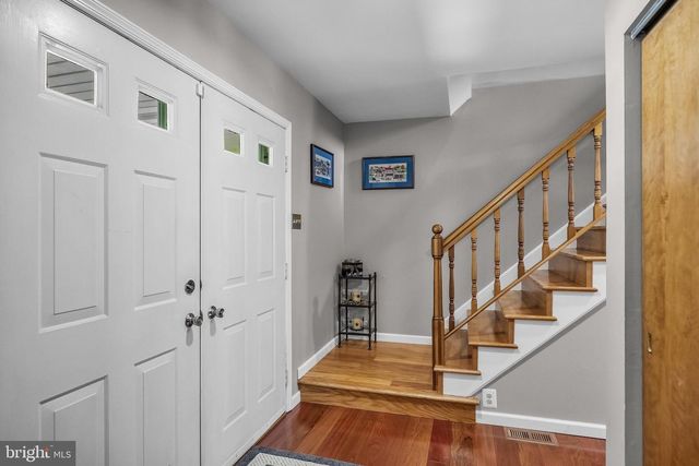 446 PROSPECT AVE, West Berlin, NJ 08091