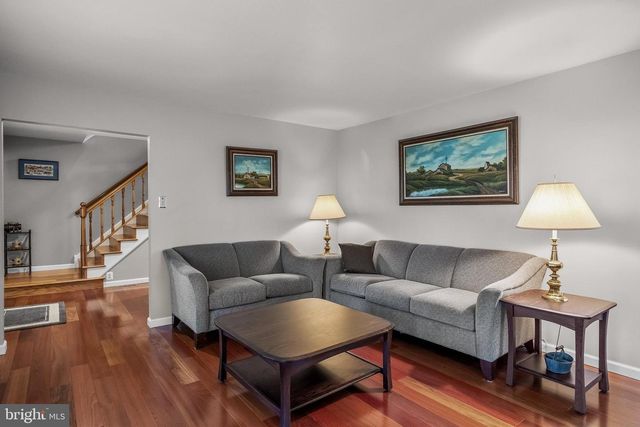 446 PROSPECT AVE, West Berlin, NJ 08091