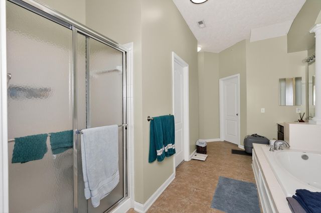 645 Radnor Lane, Walton, KY 41094