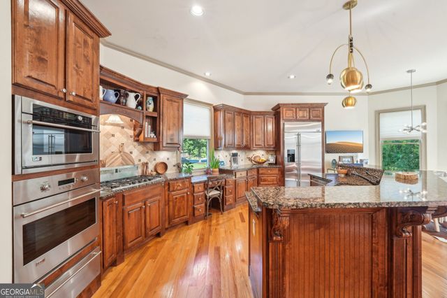 4162 Cumberland Point Drive, Gainesville, GA 30504