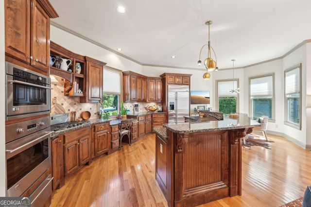 4162 Cumberland Point Drive, Gainesville, GA 30504