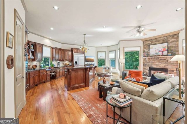 4162 Cumberland Point Drive, Gainesville, GA 30504