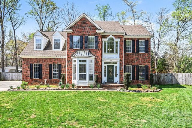 3047 Pinewood Hill Drive, Matthews, NC 28105