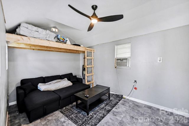 3047 Pinewood Hill Drive, Matthews, NC 28105