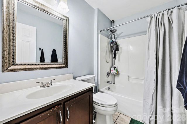 3047 Pinewood Hill Drive, Matthews, NC 28105