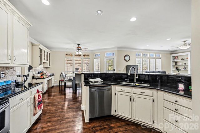 3047 Pinewood Hill Drive, Matthews, NC 28105