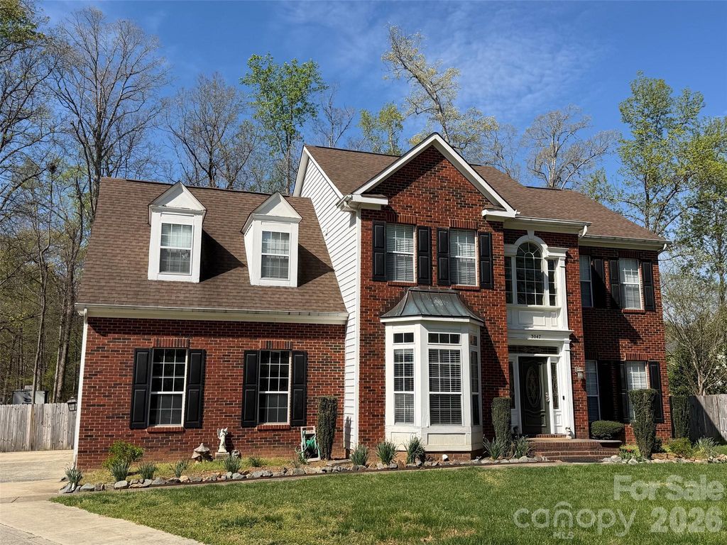 3047 Pinewood Hill Drive, Matthews, NC 28105